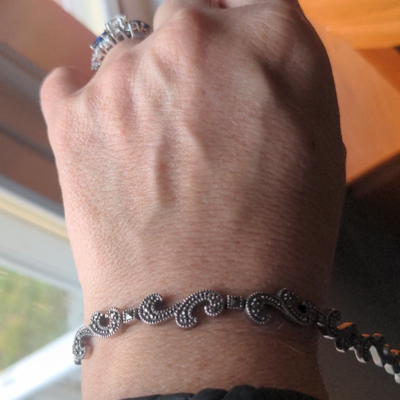 Judith Jack sterling silver marcasite bracelet - Picture 5 of 7